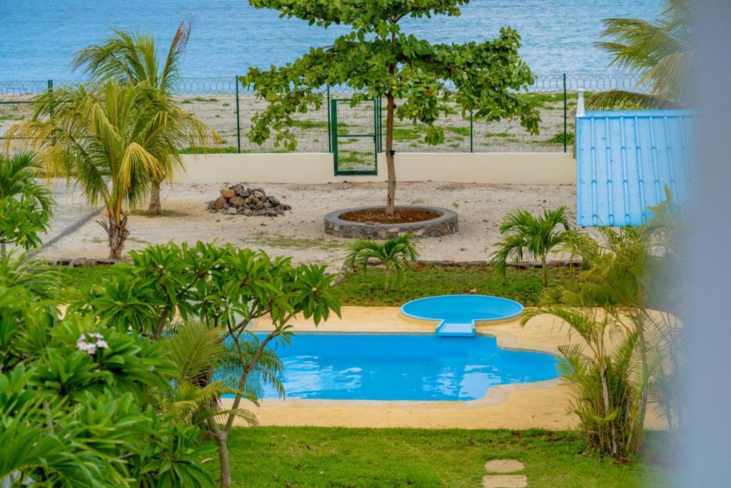 Stella Marris Beachfront Villa Pointe aux Sable Εξωτερικό φωτογραφία