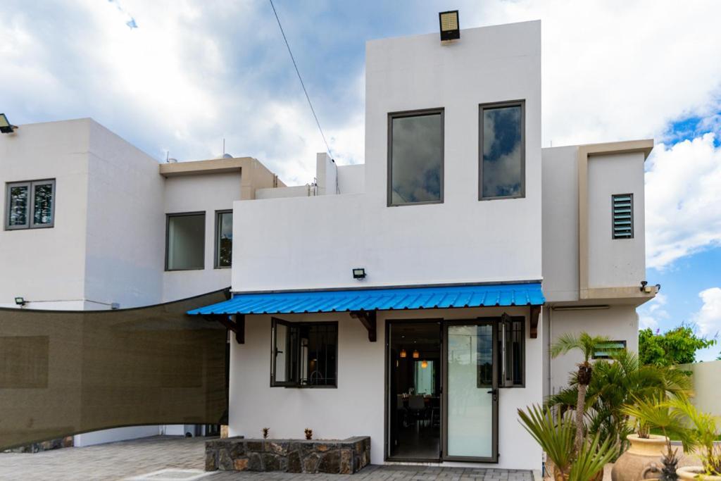 Stella Marris Beachfront Villa Pointe aux Sable Εξωτερικό φωτογραφία