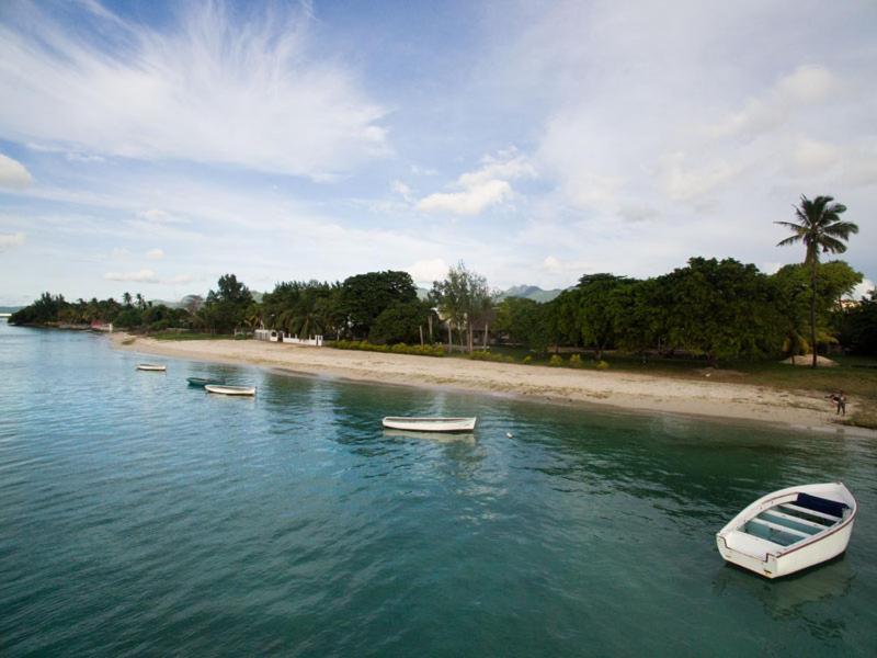 Stella Marris Beachfront Villa Pointe aux Sable Εξωτερικό φωτογραφία